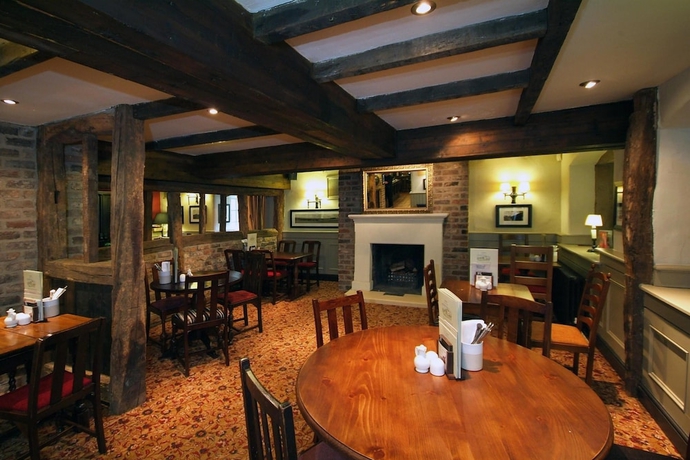 Imagen del bar/restaurante del Hotel Premier Inn Huddersfield North. Foto 2