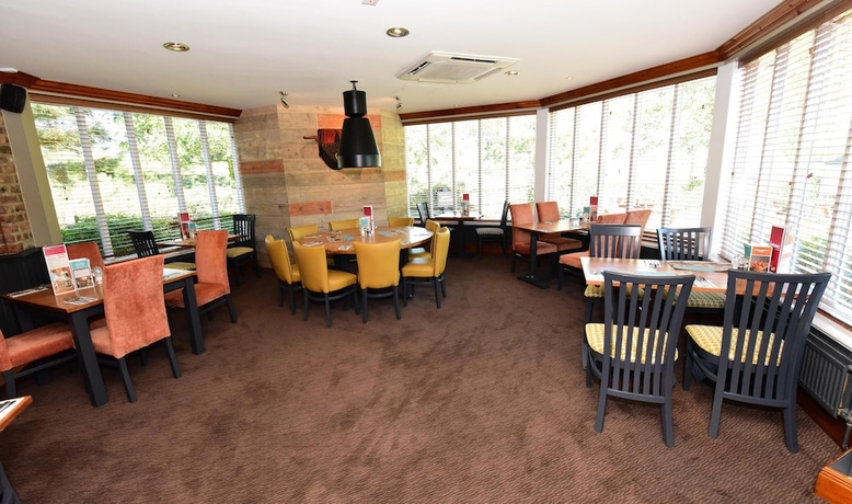 Imagen del bar/restaurante del Hotel Premier Inn Isle Of Wight - Newport. Foto 5