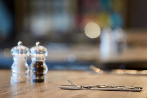 Imagen general del Hotel Premier Inn Karlsruhe City Am Wasserturm. Foto 16