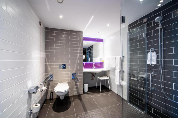 Imagen de la habitación del Hotel Premier Inn Koln City Sud. Foto 3
