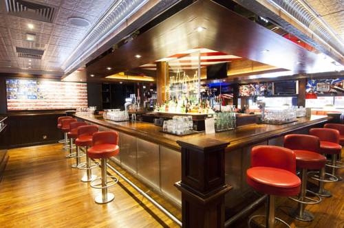 Imagen general del Hotel Premier Inn Leeds City Centre. Foto 5