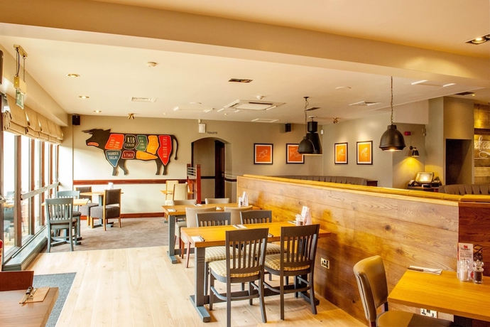 Imagen del bar/restaurante del Hotel Premier Inn Liverpool North. Foto 4