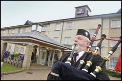 Imagen general del Hotel Premier Inn Livingston (Bathgate). Foto 2