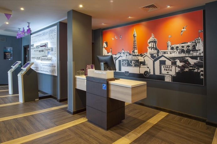Imagen de los interiores del Hotel Premier Inn Llandudno Town Centre. Foto 15