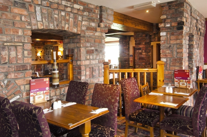 Imagen del bar/restaurante del Hotel Premier Inn Llanelli Central West. Foto 8