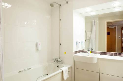 Imagen de la habitación del Hotel Premier Inn London Bank - Tower. Foto 4