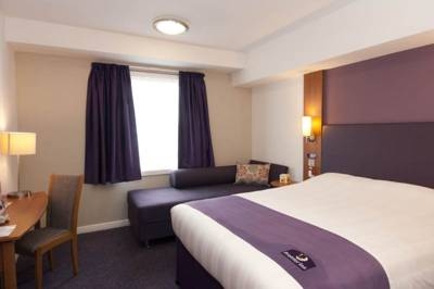 Imagen de la habitación del Hotel Premier Inn London Beckton. Foto 5
