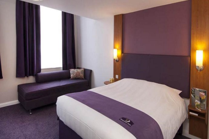 Imagen de la habitación del Hotel Premier Inn London Blackfriars. Foto 7