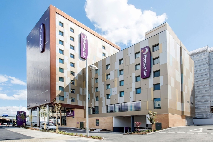 Imagen general del Hotel Premier Inn London Brentford. Foto 1