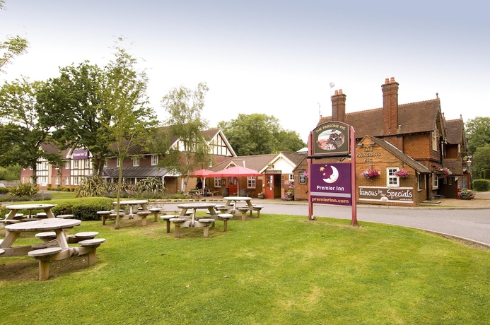 Imagen general del Hotel Premier Inn London Gatwick Airport East. Foto 2