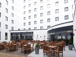 Imagen general del Hotel Premier Inn London Gatwick Airport North Terminal. Foto 4