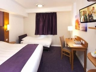 Imagen de la habitación del Hotel Premier Inn London Gatwick Airport North Terminal. Foto 8