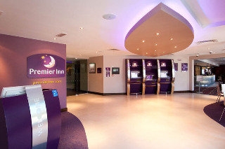 Imagen general del Hotel Premier Inn London Gatwick Manor Royal. Foto 1
