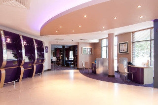 Imagen general del Hotel Premier Inn London Gatwick Manor Royal. Foto 2