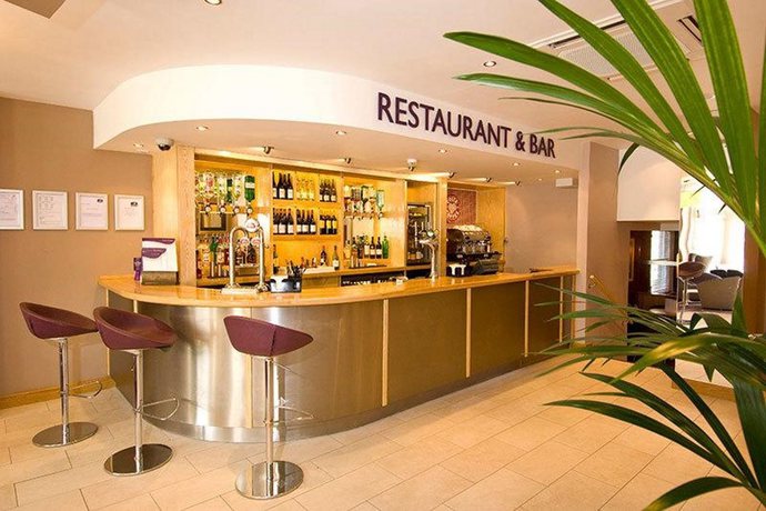 Imagen general del Hotel Premier Inn London Kensington Olympia. Foto 5