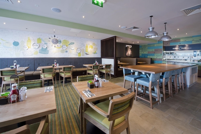Imagen del bar/restaurante del Hotel Premier Inn London Orpington. Foto 2