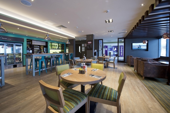 Imagen del bar/restaurante del Hotel Premier Inn London Orpington. Foto 3