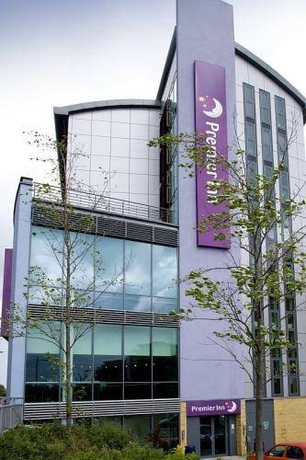 Imagen general del Hotel Premier Inn London Wimbledon South. Foto 2