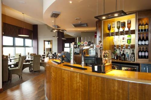 Imagen general del Hotel Premier Inn London Wimbledon South. Foto 3