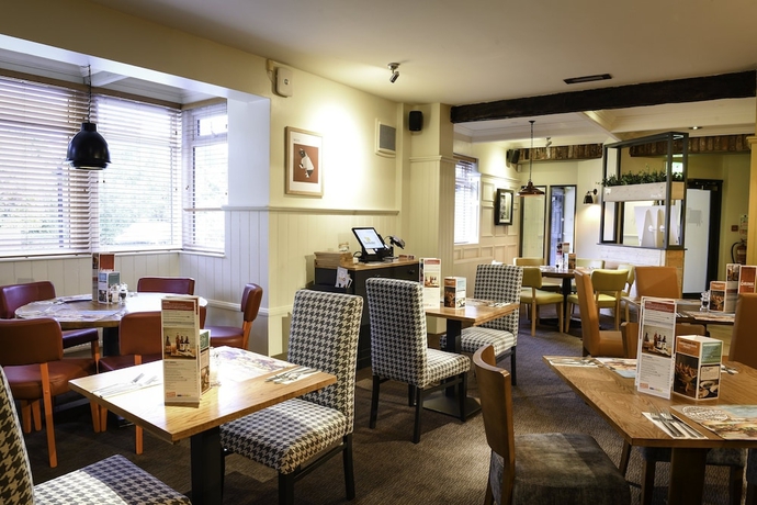 Imagen del bar/restaurante del Hotel Premier Inn Macclesfield North. Foto 5