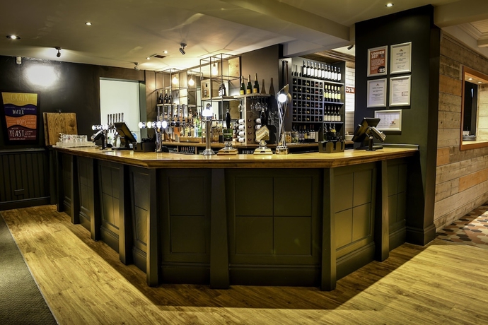 Imagen del bar/restaurante del Hotel Premier Inn Macclesfield North. Foto 8