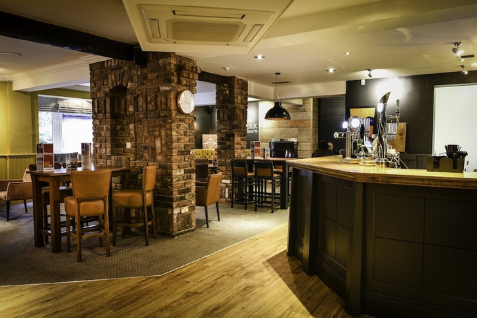 Imagen del bar/restaurante del Hotel Premier Inn Macclesfield North. Foto 9