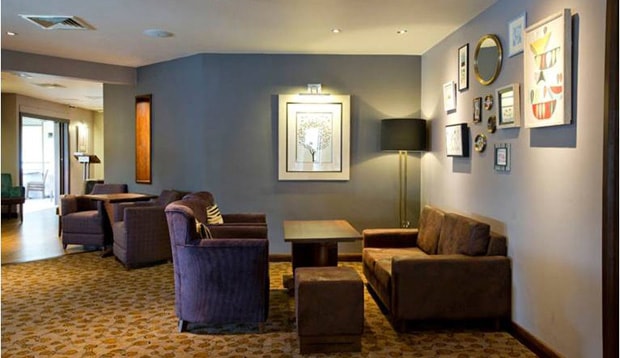 Imagen de los interiores del Hotel Premier Inn Manchester Airport Runger Lane North. Foto 6