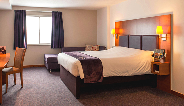 Imagen de la habitación del Hotel Premier Inn Manchester Airport Runger Lane South. Foto 4