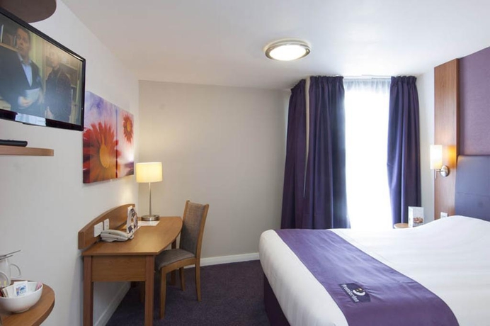 Imagen general del Hotel Premier Inn Manchester City Centre (Deansgate Locks). Foto 11