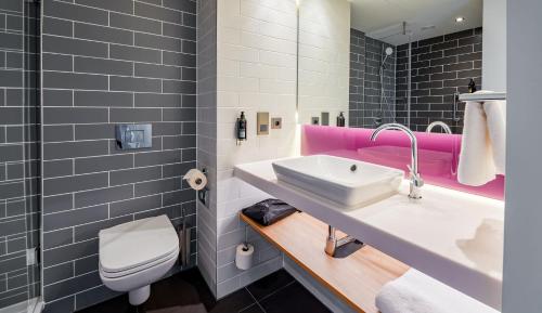 Imagen general del Hotel Premier Inn Mannheim City Centre. Foto 1