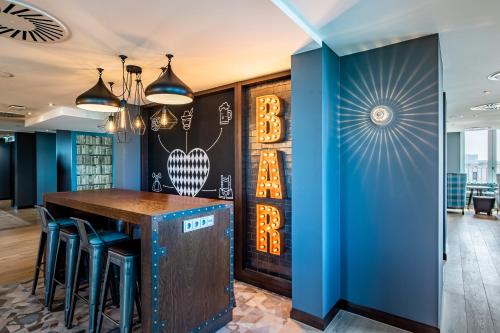 Imagen general del Hotel Premier Inn M&uuml;nchen City Schwabing. Foto 4