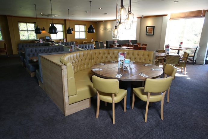 Imagen del bar/restaurante del Hotel Premier Inn Newark. Foto 4