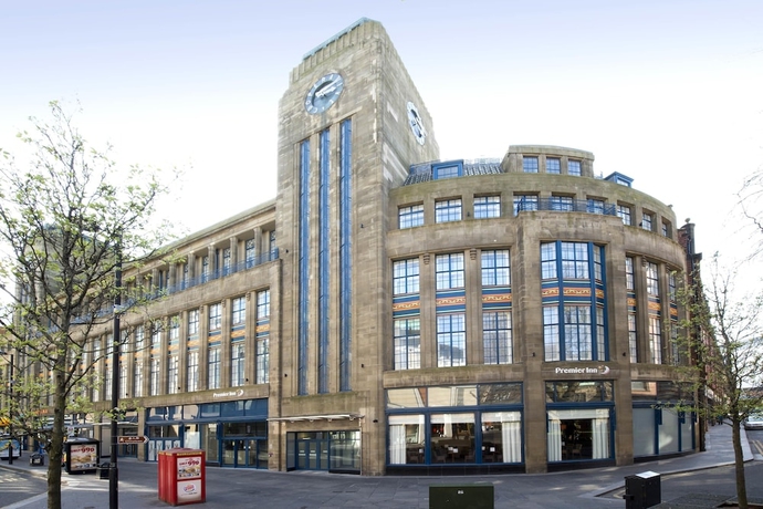 Imagen general del Hotel Premier Inn Newcastle City Centre The Gate. Foto 1