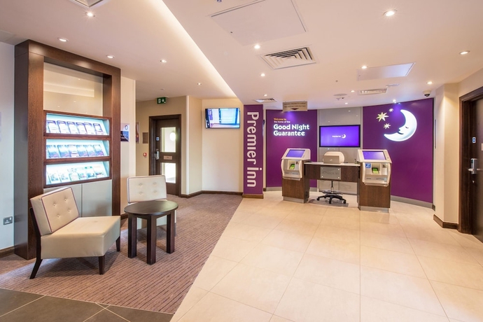 Imagen de los interiores del Hotel Premier Inn Northampton Town Centre. Foto 16