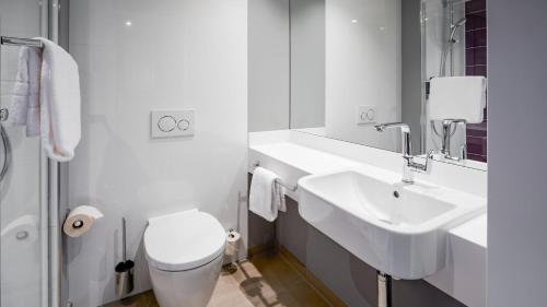 Imagen general del Hotel Premier Inn N&uuml;rnberg City Opernhaus. Foto 7