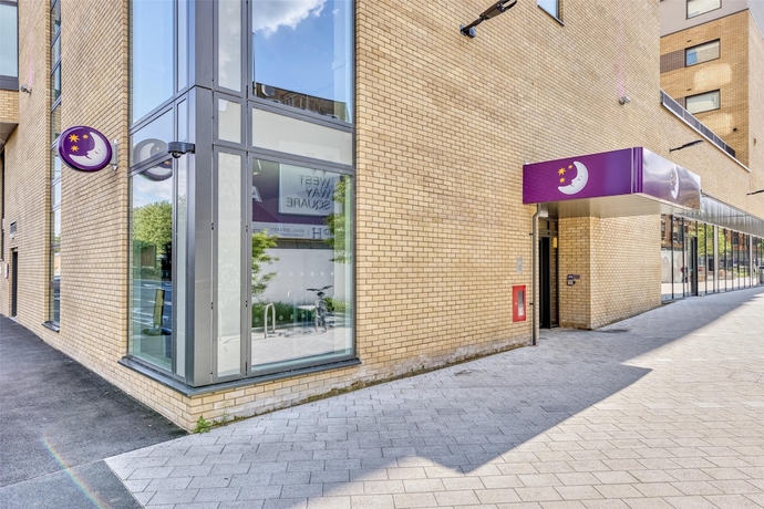 Imagen general del Hotel Premier Inn Oxford Botley. Foto 1
