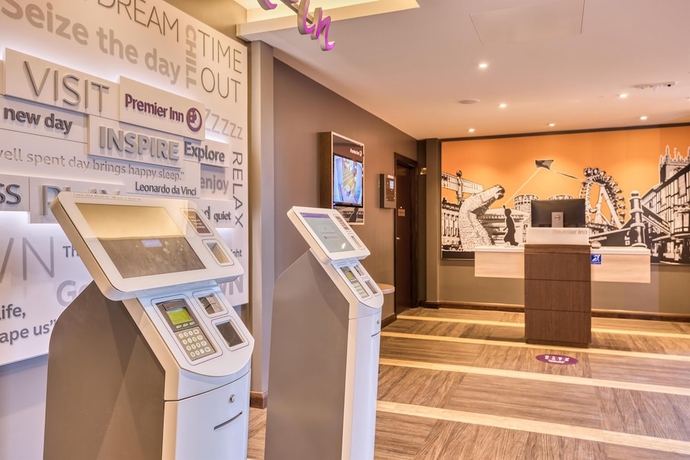 Imagen de los interiores del Hotel Premier Inn Oxford Botley. Foto 16