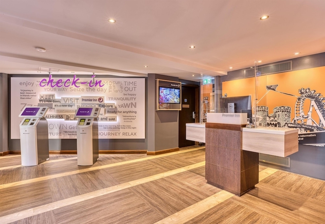 Imagen de los interiores del Hotel Premier Inn Oxford City Centre - Westgate. Foto 16