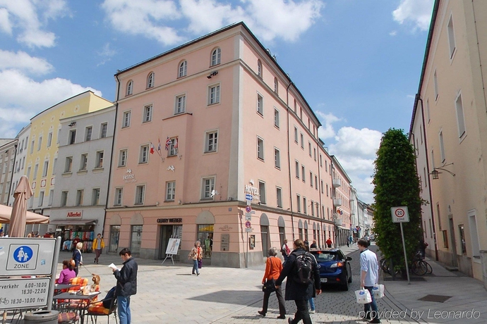 Imagen general del Hotel Premier Inn Passau Weisser Hase. Foto 5