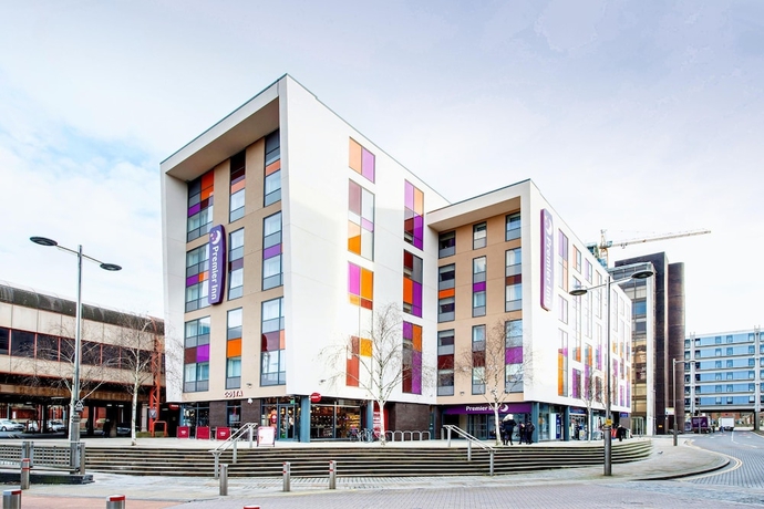 Imagen general del Hotel Premier Inn Portsmouth City Centre. Foto 1
