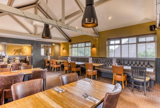 Imagen del bar/restaurante del Hotel Premier Inn Portsmouth North Harbour. Foto 2