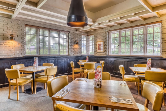 Imagen del bar/restaurante del Hotel Premier Inn Portsmouth North Harbour. Foto 4