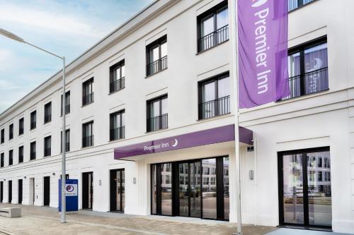 Imagen general del Hotel Premier Inn Regensburg City Centre. Foto 14