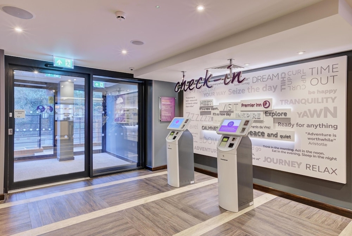 Imagen de los interiores del Hotel Premier Inn Royal Tunbridge Wells. Foto 15