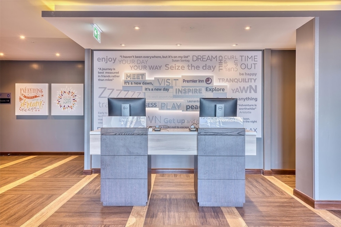 Imagen de los interiores del Hotel Premier Inn Saffron Walden. Foto 16