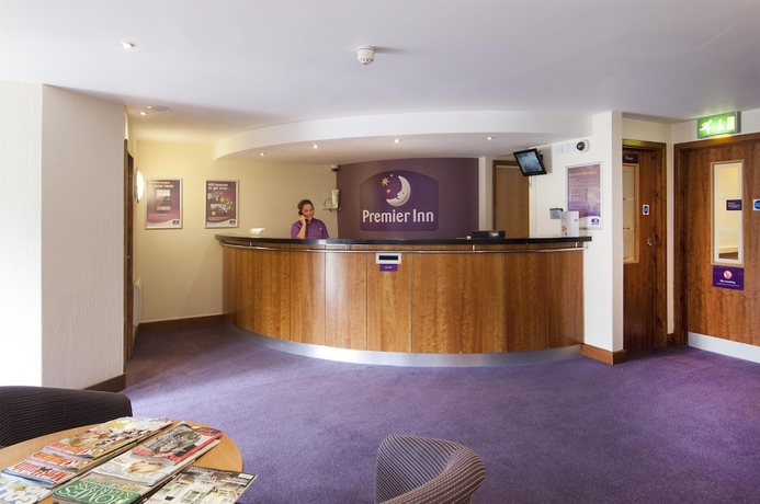 Imagen de los interiores del Hotel Premier Inn Silverstone. Foto 16