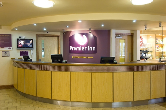 Imagen de los interiores del Hotel Premier Inn Slough. Foto 16