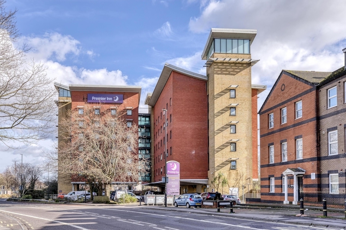 Imagen general del Hotel Premier Inn Southampton City Centre. Foto 1