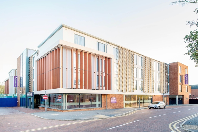 Imagen general del Hotel Premier Inn St Albans City Centre. Foto 1