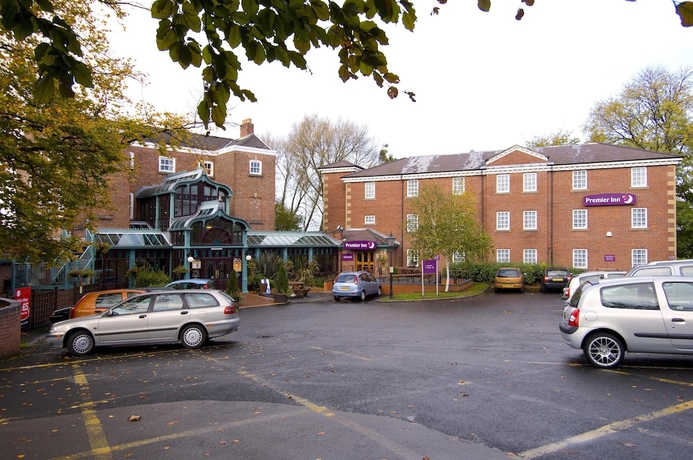 Imagen general del Hotel Premier Inn Stockport Central. Foto 1